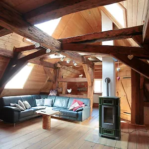  Apartment Gemuetliches Mit Galerie Im